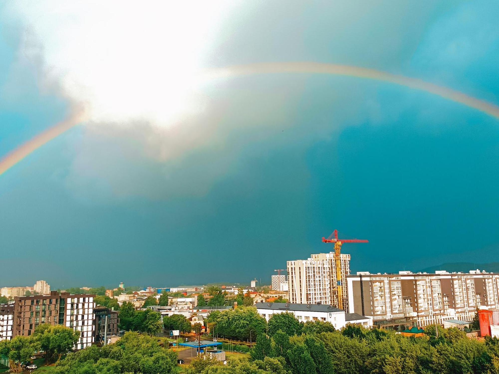 Романтичні Апартаменти З Мальовничим Краєвидом ลวีฟ ภายนอก รูปภาพ